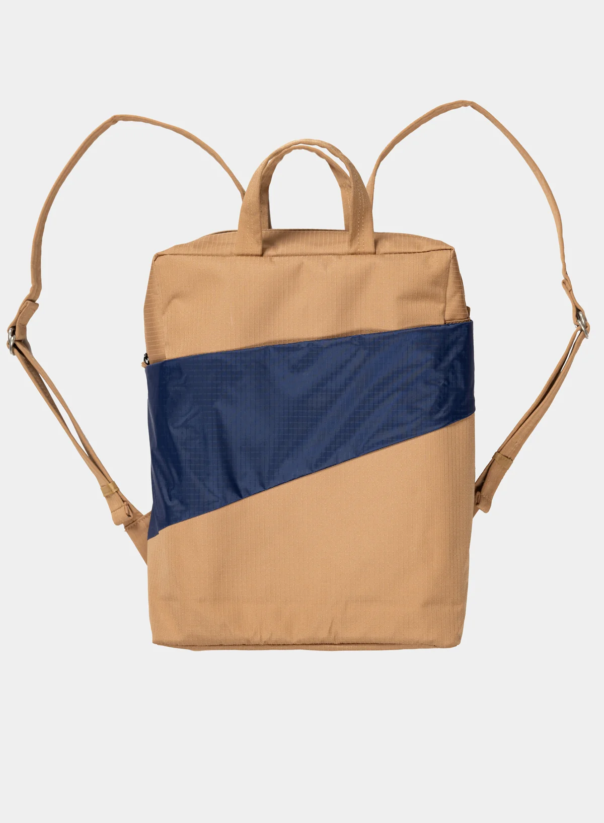 “THE NEW BACKPACK” (CAMEL/NAVY)
