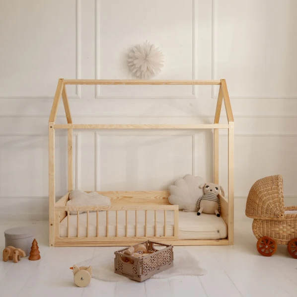 Montessori Huis Bed 70×140 cm