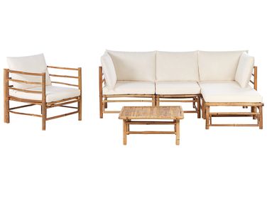 Ensemble de salon de jardin avec table 5 places CERRETO Côté gauche Bambou Blanc cassé